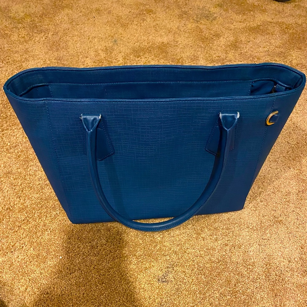 Dagne Dover Classic Signature Tote